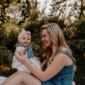 Meet your Posher, Cassandra